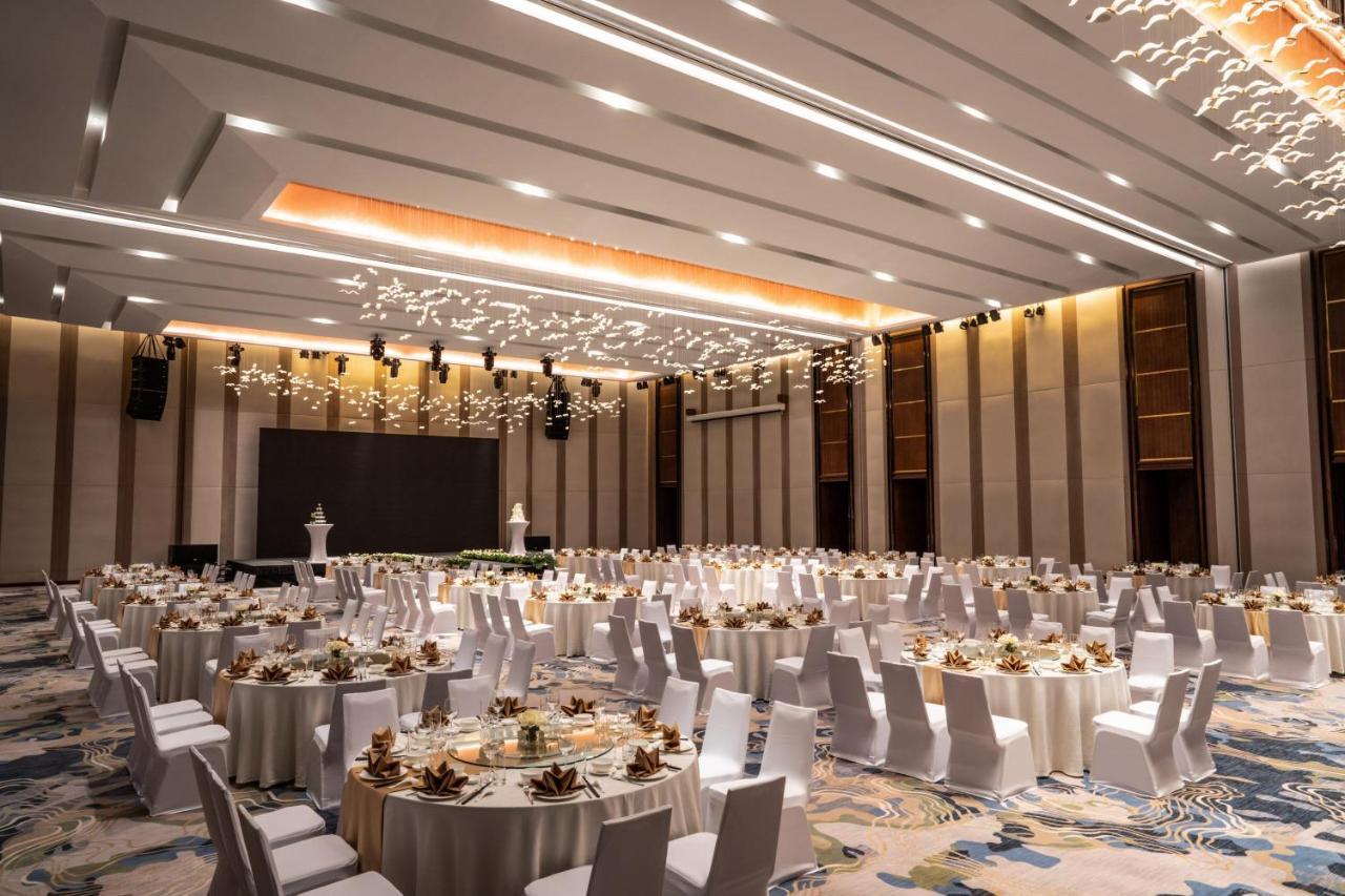 Crowne Plaza Vinh Yen City Centre By Ihg Εξωτερικό φωτογραφία
