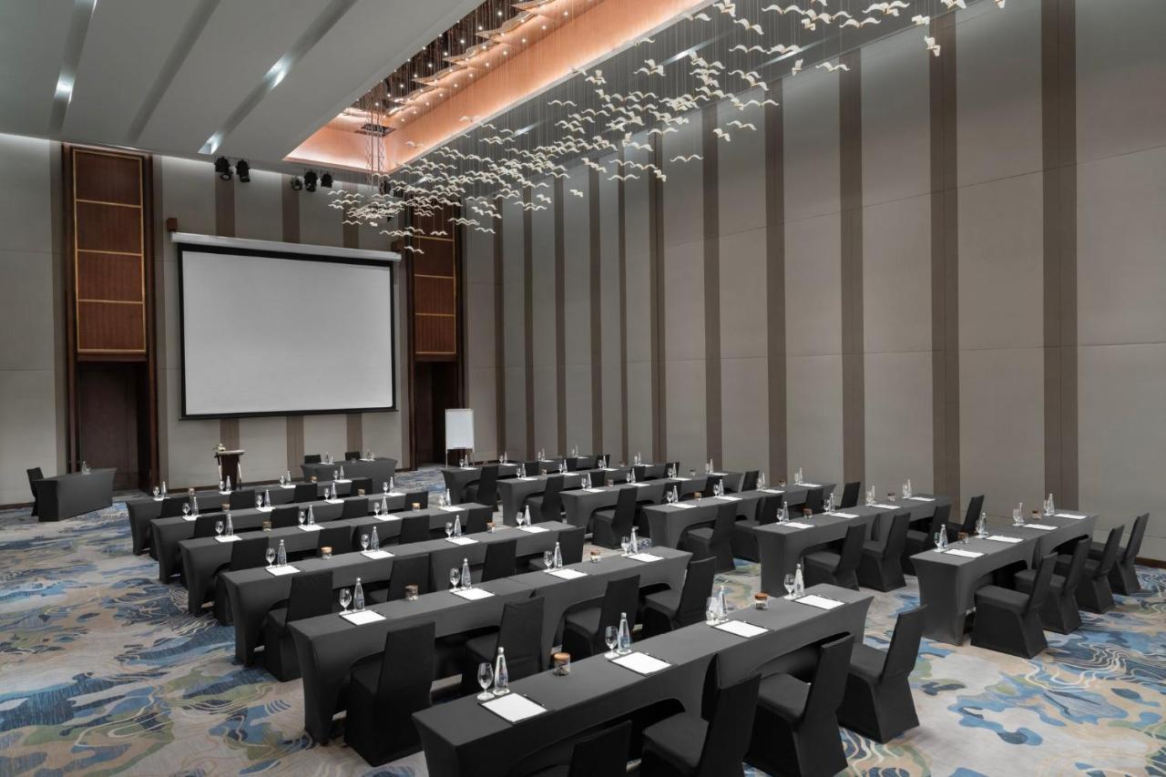 Crowne Plaza Vinh Yen City Centre By Ihg Εξωτερικό φωτογραφία