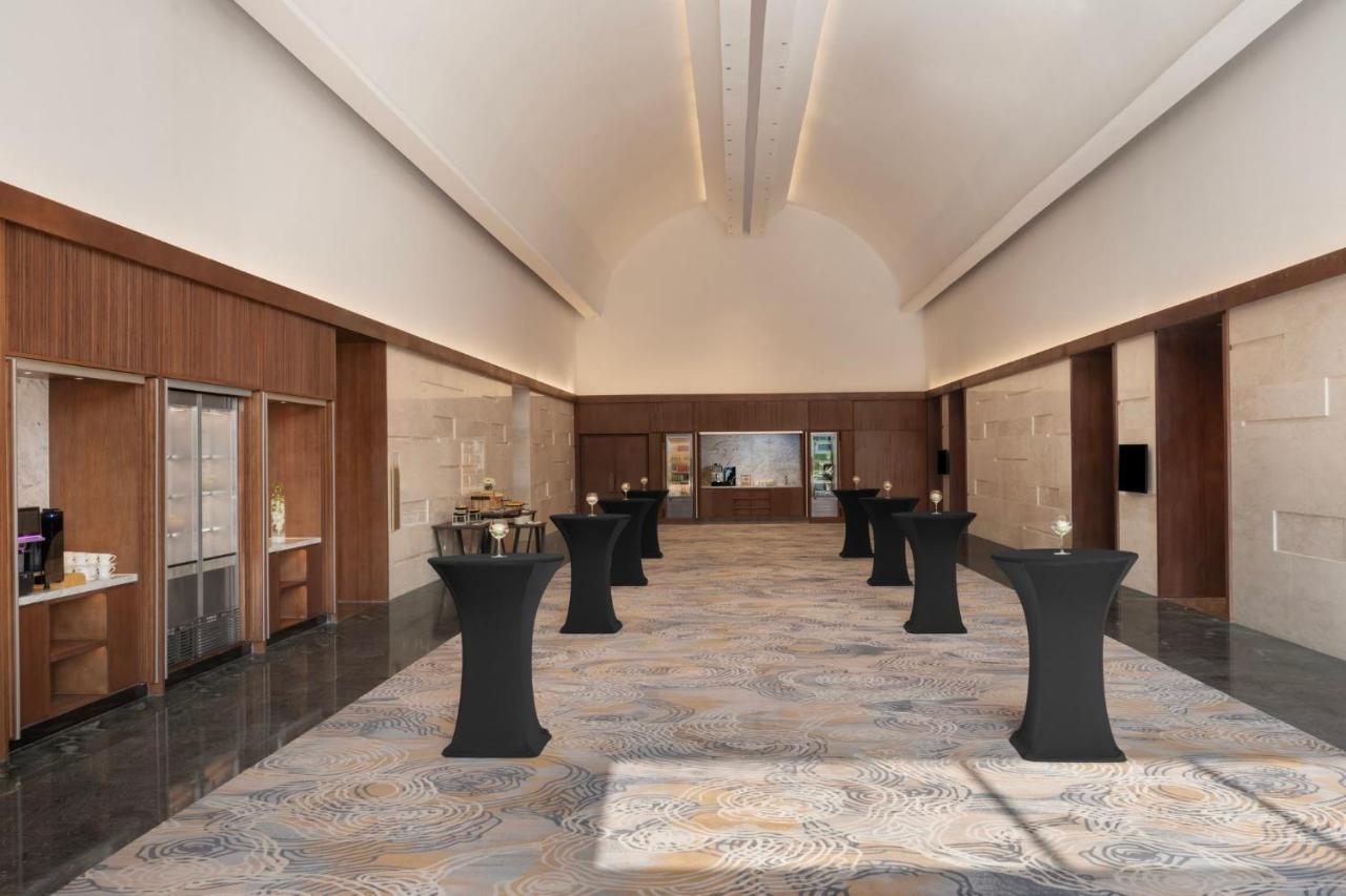 Crowne Plaza Vinh Yen City Centre By Ihg Εξωτερικό φωτογραφία