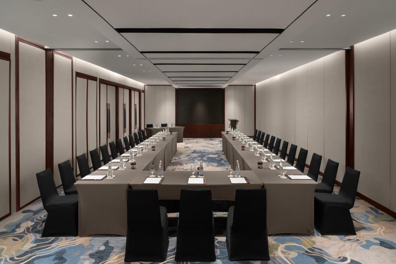 Crowne Plaza Vinh Yen City Centre By Ihg Εξωτερικό φωτογραφία