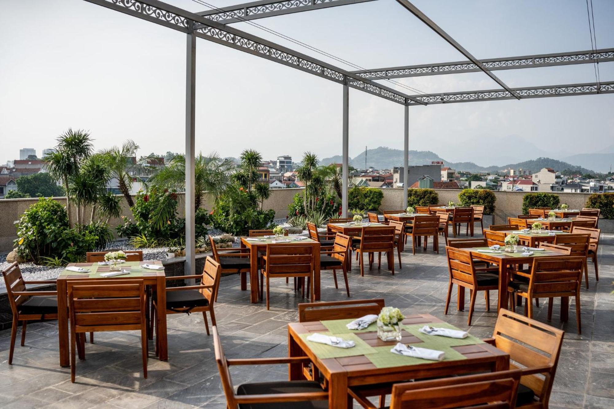 Crowne Plaza Vinh Yen City Centre By Ihg Εξωτερικό φωτογραφία