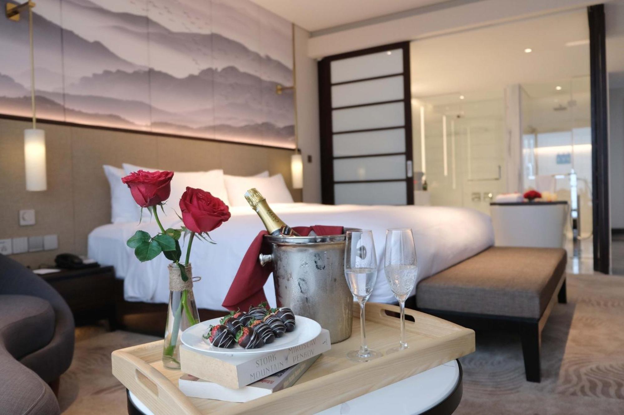 Crowne Plaza Vinh Yen City Centre By Ihg Εξωτερικό φωτογραφία